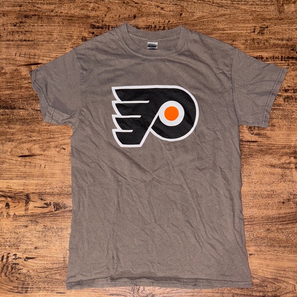 Gildan Men's Brown/Olive Graphic Tee - Picture 1 of 3